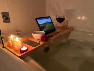 3 suites com Jacuzzi e Lareira - Duplex perto do Centro - Gramado - 9