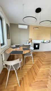 Bratislava FORESTPARK, FREE parking, self-check IN - Bratislava - 9