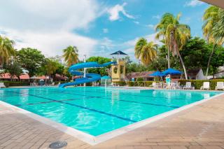 Hotel Los Puentes Comfacundi - Girardot - 8