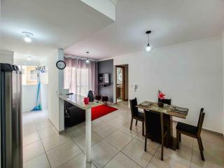BEM no CeNtRo, cozinha completa, varanda e garagem - Poços de Caldas - 2