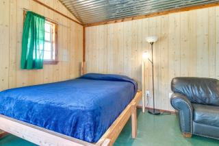 Pet-Friendly Salesville Haven 3 Mi to Norfork Lake - 3