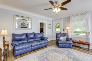 Grandma Kellys Southeast Indiana Farmhouse! - 7