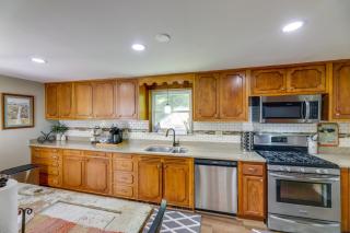 Grandma Kellys Southeast Indiana Farmhouse! - 3