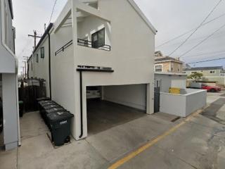 3 Bedrooms - 9