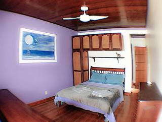 Casa com 4 suítes, cozinha, churrasqueira e praia - 3