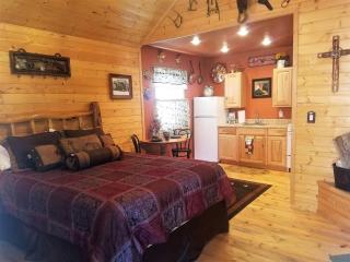 AC - #3 Western Cabin - Ruidoso - 7