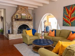 Betsy Jewel Caribbean Retreat - 7