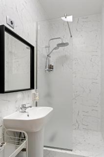 Brand New Studio Cismigiu Park CTI - Bucarest - 1