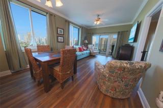 Crystal Tower Corner Condo with 2 Balconies, 3 Pools, Lazy River - Gulf Shores - 2