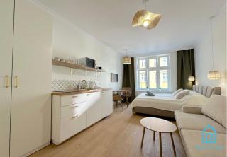 Seredino Green Apartment- Modern Comfort in a Quiet Location, 5 Minutes to Gdańsk Old Town & Seaside - Danzig - 4