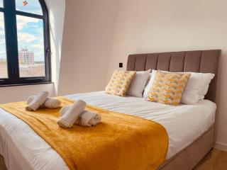 Brand New Modern 1 Bed flat with terrace - 1