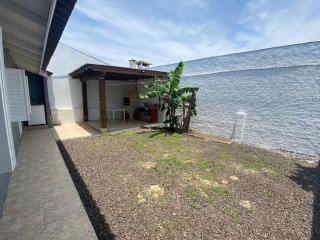 Casa Espaçosa e Confortável para Aluguel de Verão - Capão da Canoa - 2