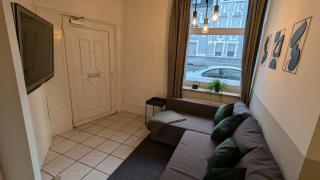 Gemütliche Wohnung mit Parkplatz - Wilhelmshöhe - 3