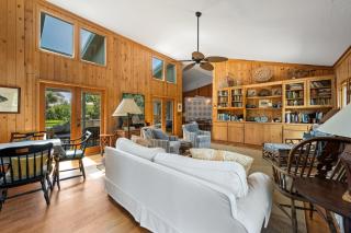 Easy Breezy home by Peace Vacations - 9