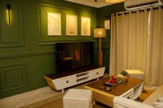 Decorated and snuggly - 1