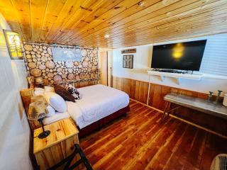 River Lodge - 5