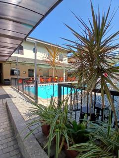 Pousada Parque Suites - Estacionamento e Piscina - 2