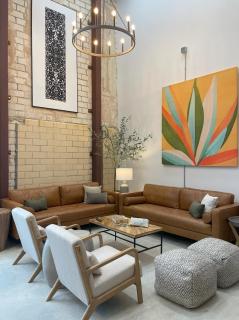 Fyrebird Place - Industrial Loft with Pavilion & Yard - San Antonio - 9
