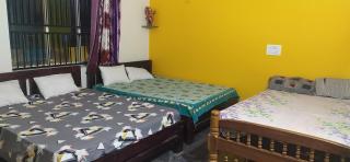 S R A Holiday homes - 8