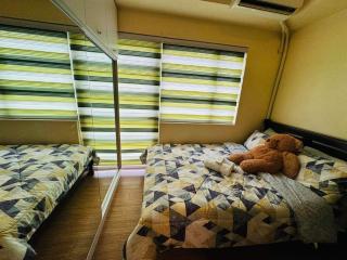 Taguig City 1 Bedroom with Balcony Near Bgc - Manila - 1