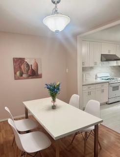 Nice and tranquil house 7 mins away from SFO - 1