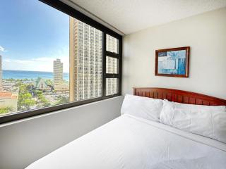 Waikiki's Ocean View Condo, Near Beach with Parking - 1
