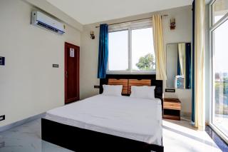 OYO Gupta Marriage Hall And Hotel - - 8
