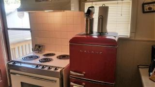 Honey Bear Cabin - 6