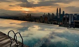 Regalia Infinity Skypool - 9