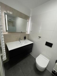 Aviators Guest House - Premium Room - Strausberg - 7