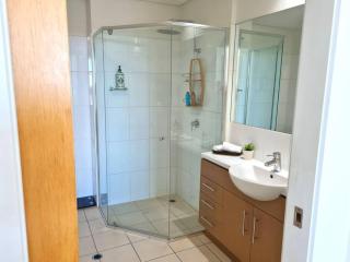 Glam Apartment 21 - Wallaroo - 1