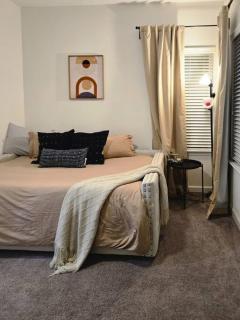 The Malmedy Lodge is at a Central location 3BR Sleeps 10 - Houston - 1