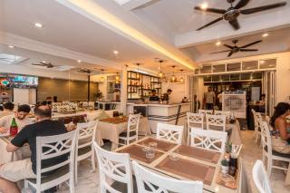 Patong Social Hotel & Restaurant - 6