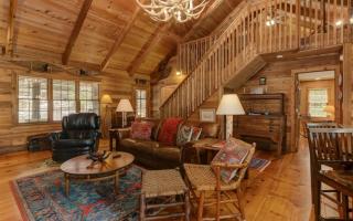 Plummer Lodge - Relax on the porch at this luxury Big Canoe getaway - Jasper - 1