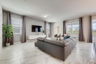 Last Minute Disney Getaway! Private Pool, Hot Tub & Games Room. Book Now! #43271 - Davenport - 3