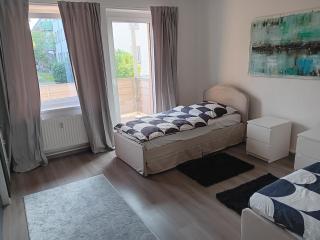 Crew Quartier ALL-INCLUSIVE Serviced Apartments Ideal für Monteure 3 Zimmer Apartments mit Küche, Bad, Waschmaschine, Flat TV, Wifi - Merseburg - 5
