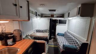 Camper Apt DE Sleeps 3 - 1