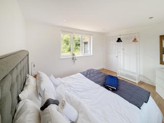 The Stables - Uk47819 - Merstham - 4