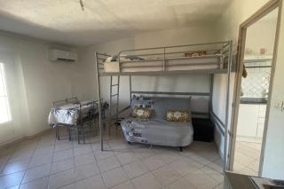 Bright Apartment in Le Muy with View and Amenities - Le Muy - 0