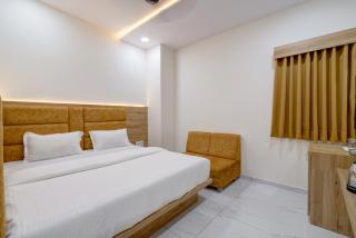 Hotel Apple View,Ahmedabad - 4