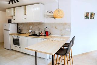 Sophie Studio - Top center, Cozy & Work-Friendly near AUBG, Free streaming platforms - Blagoevgrad - 2