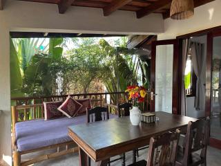 Small Family Homestay - An Bang - 6