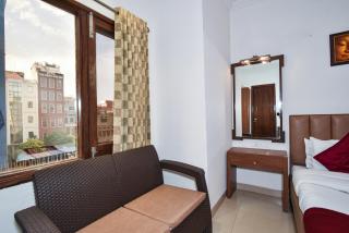 Hotel Sapphire Opposite Golden Temple - 1