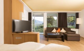 Bio & Wellnesshotel Pazeider - Healing Garden above Meran - Marling - 8