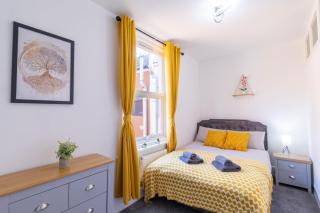 Open Mind Property - Cosy Home - 6 Beds & Parking - 5