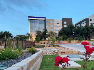 Cambria Hotel Austin Uptown near the Domain - Austin - 8