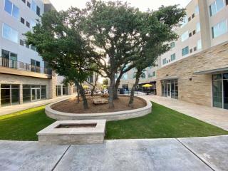 Cambria Hotel Austin Uptown near the Domain - Austin - 6