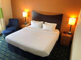 Country Inn & Suites by Radisson, Fayetteville I-95, NC - Fayetteville - 5