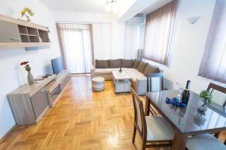 Heaven 4 Skopje Apartment - 9