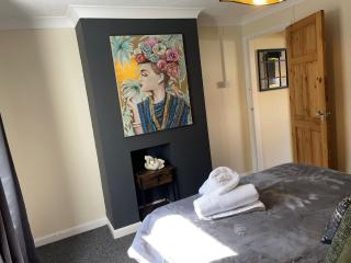 Prettide Suite Two-1 free Parking - 7